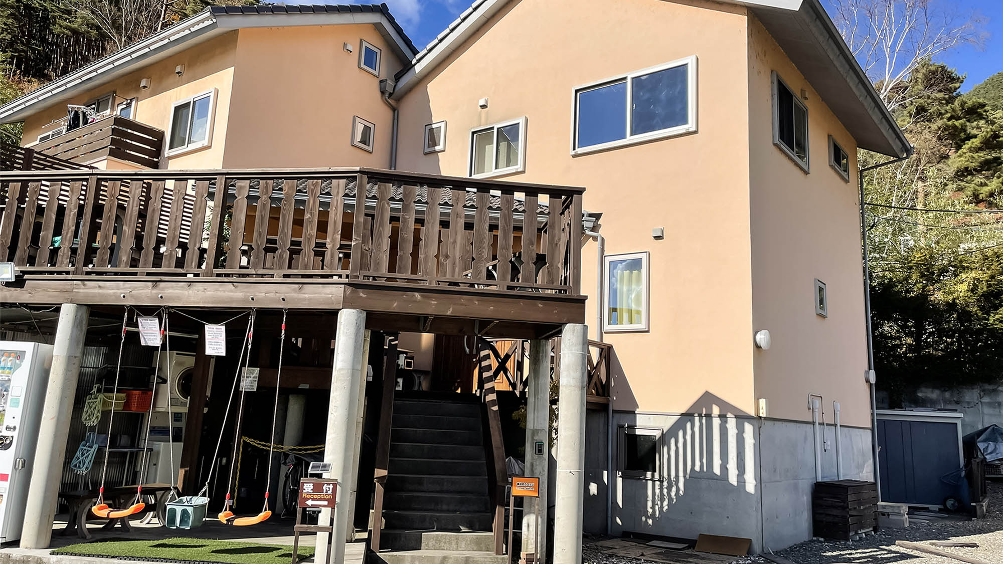 素泊まりロッジ オレンジ キャビン