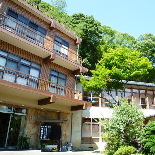 湯本館
