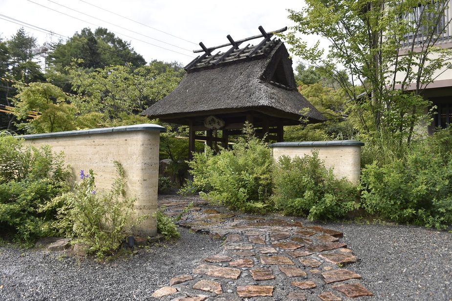 湯の花温泉 すみや亀峰菴