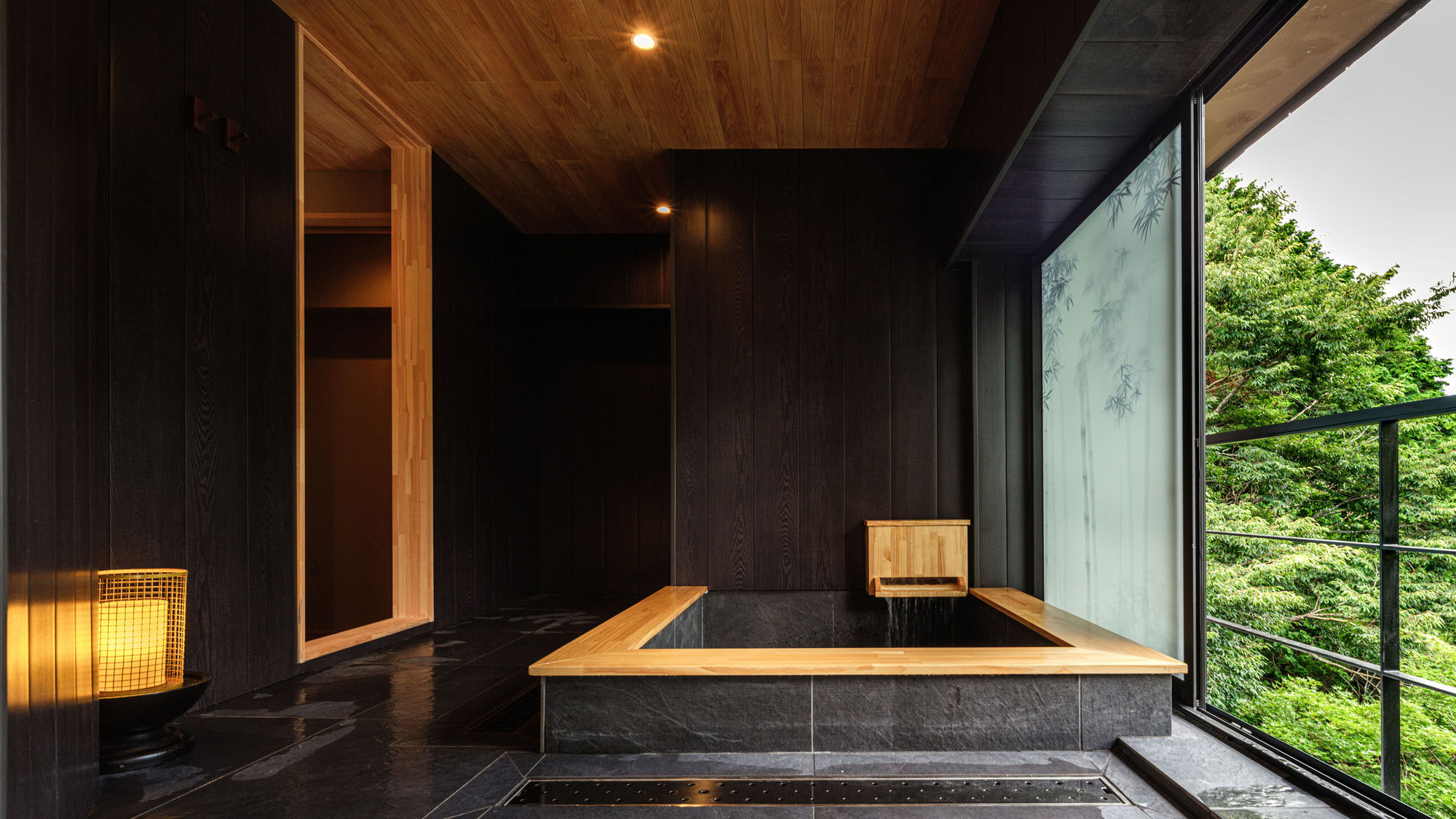 箱根ひばり乃 写真