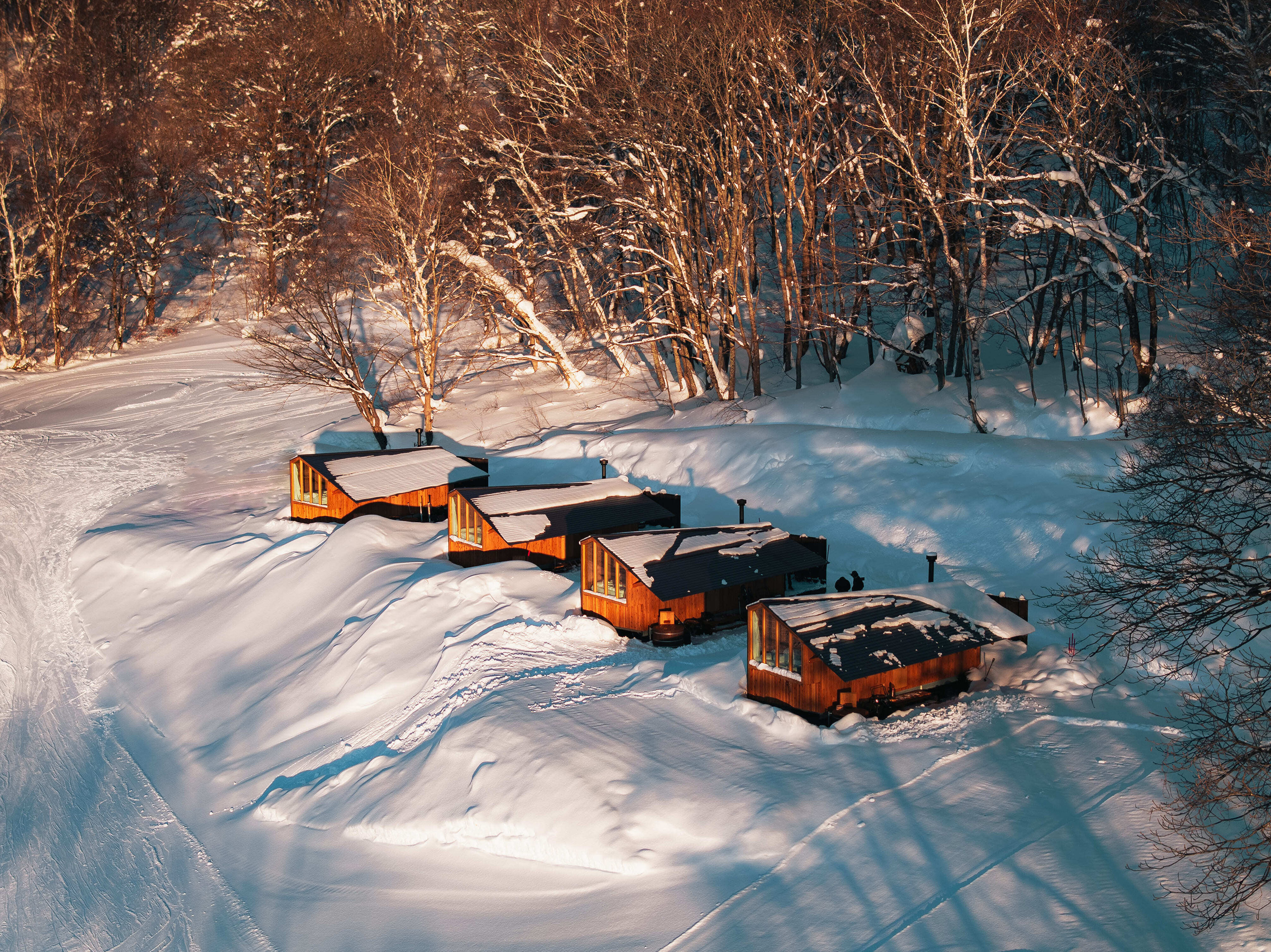 Earthboat Minakami Fujiwara