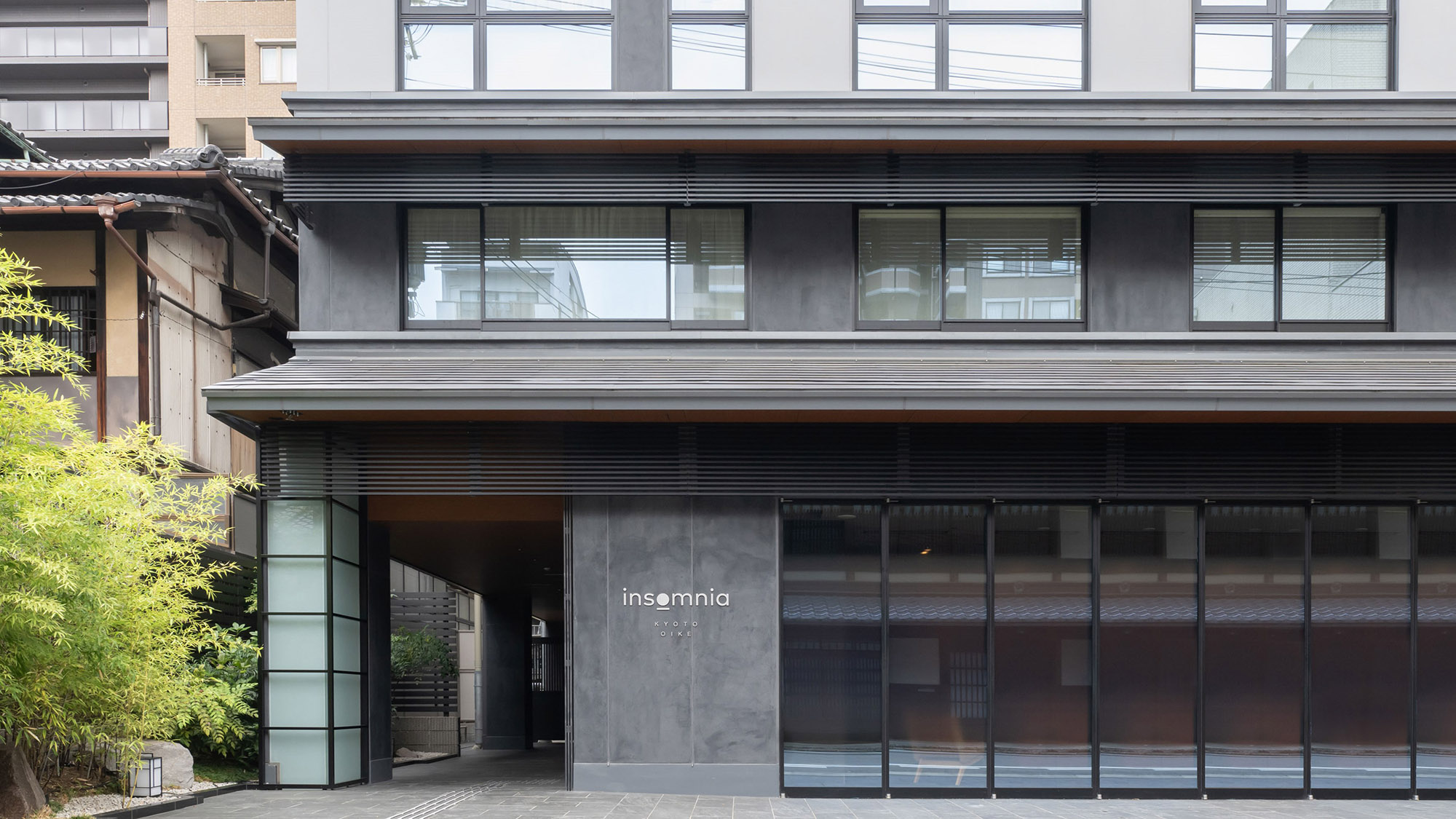 insomnia KYOTO OIKE (インソムニア京都御池)