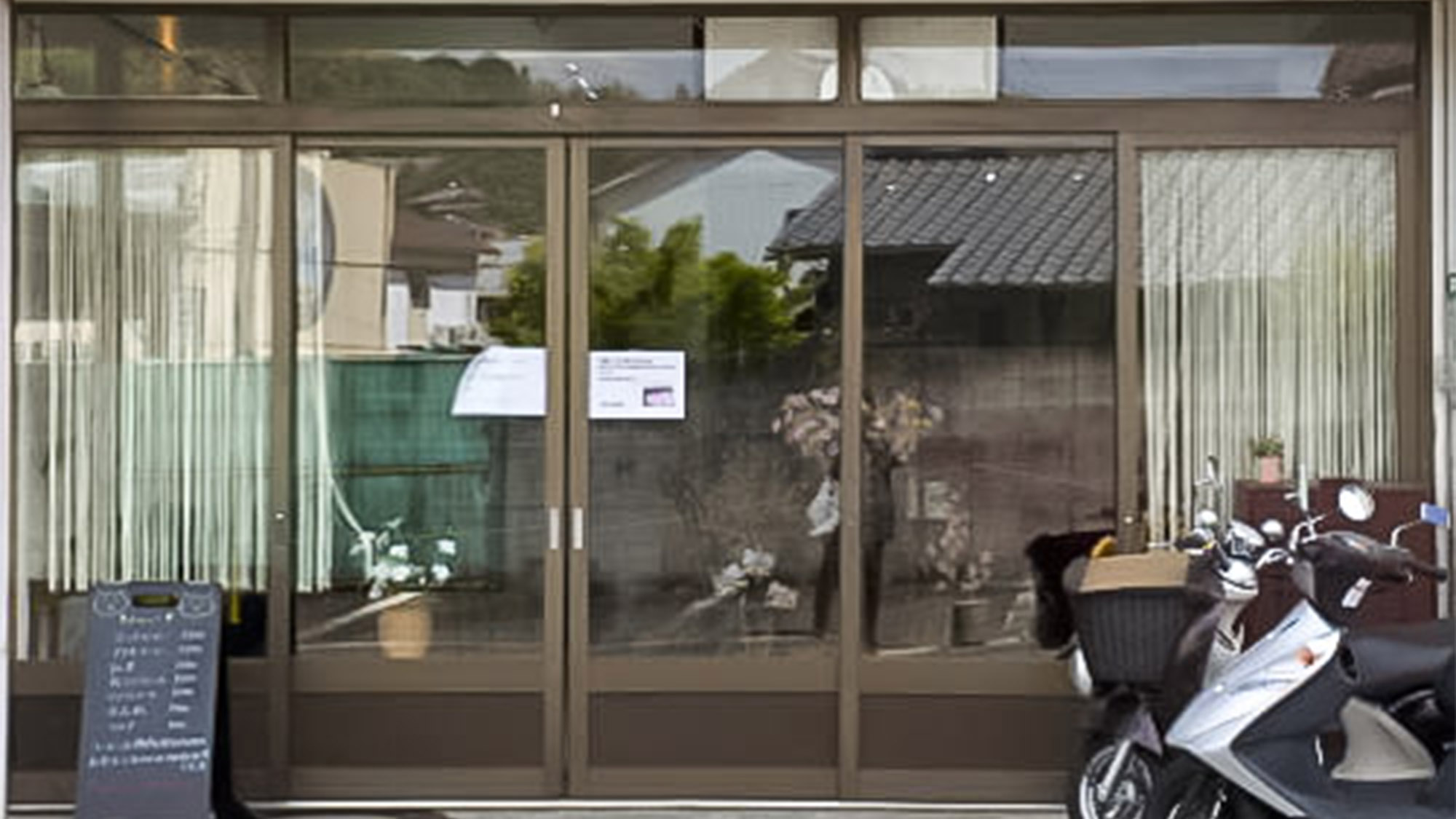 ゲストカフェ 口熊野