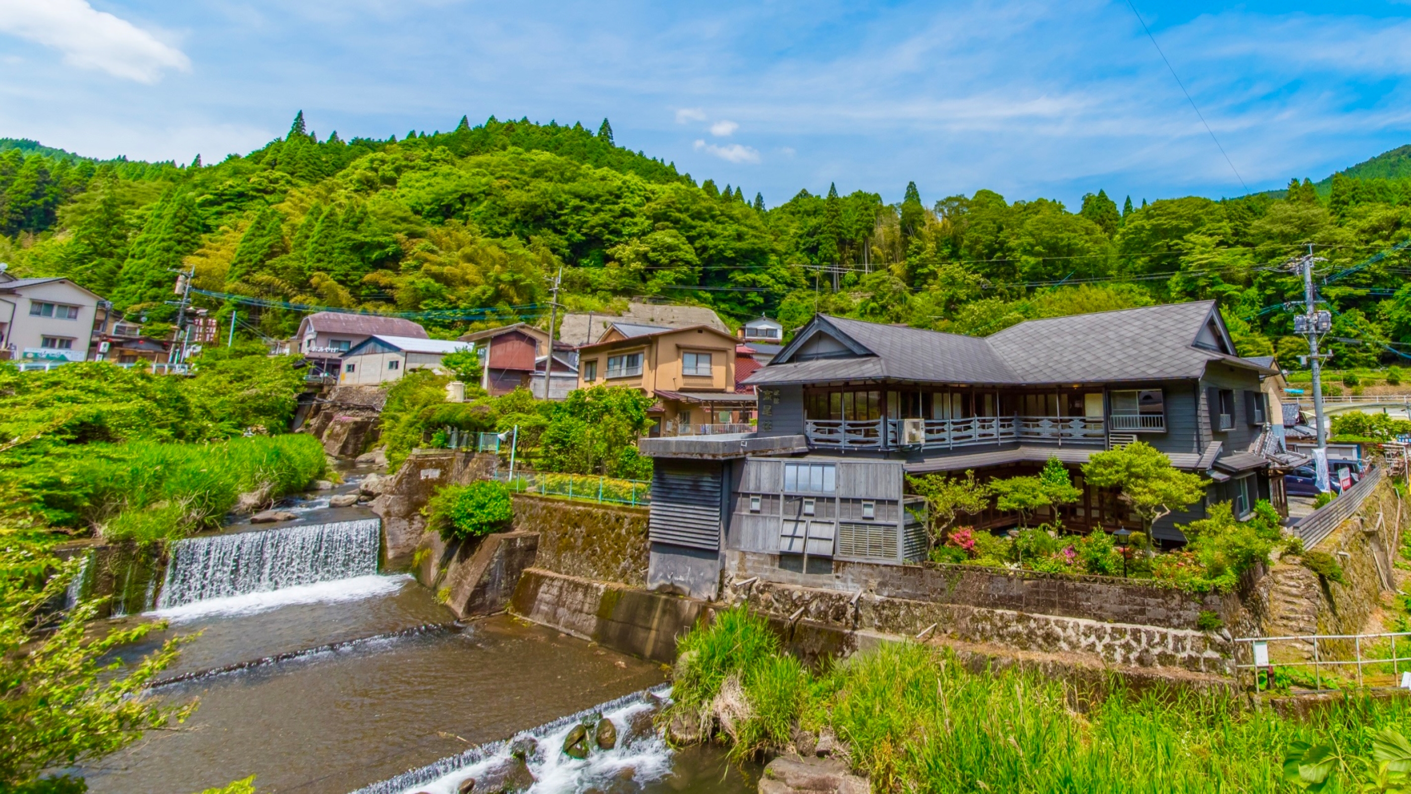 清流とほたるの宿 高尾荘