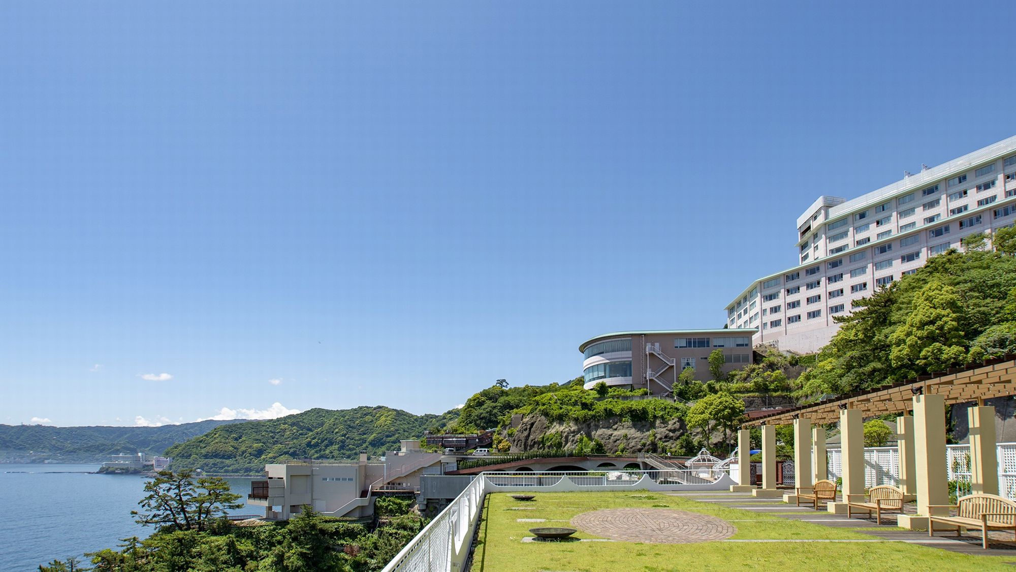 ホテルニューアカオ