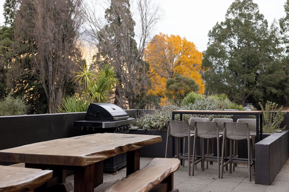 ハカ ハウス クイーンズタウン レイクフロント 写真