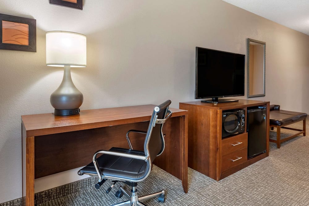 コンフォート イン & スイーツ ローレンスバーグ 写真