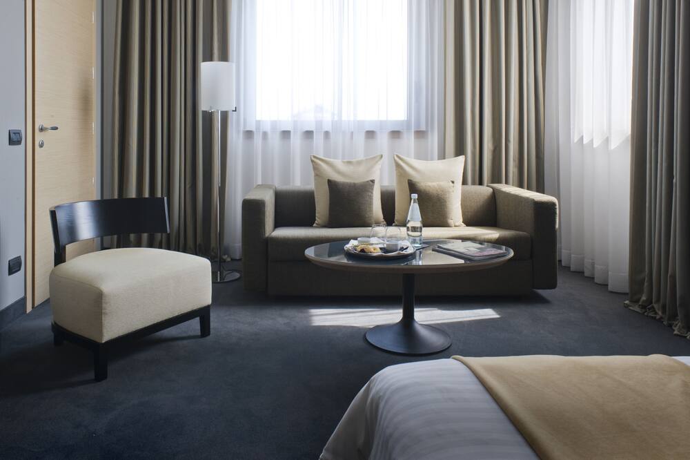 ドミナ ミラノ フィエラ 写真