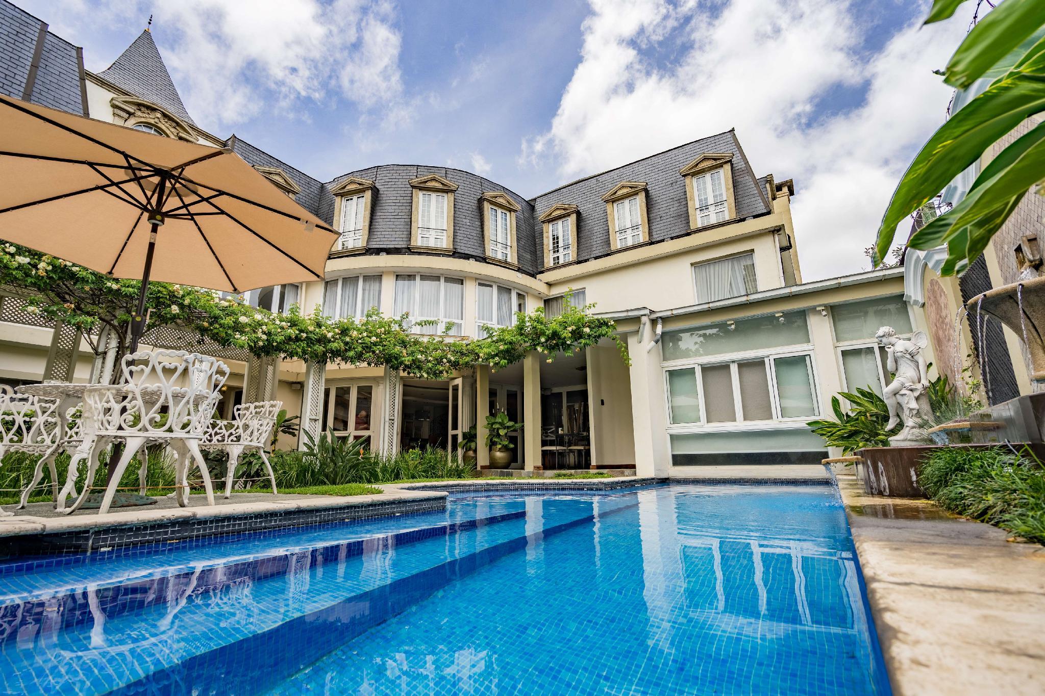 ホテル サン カルロス 写真