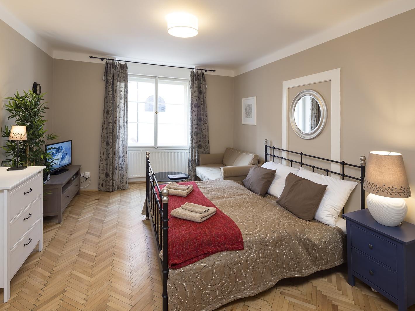 オールド タウン テンプロヴァ アパートメンツ 写真