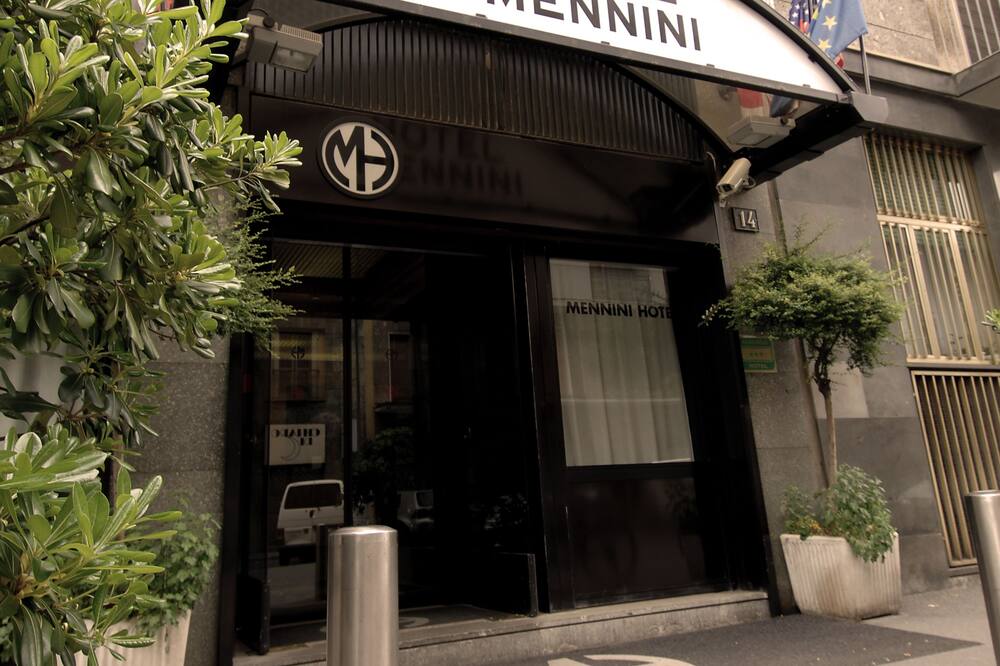 ホテル メンニーニ 写真