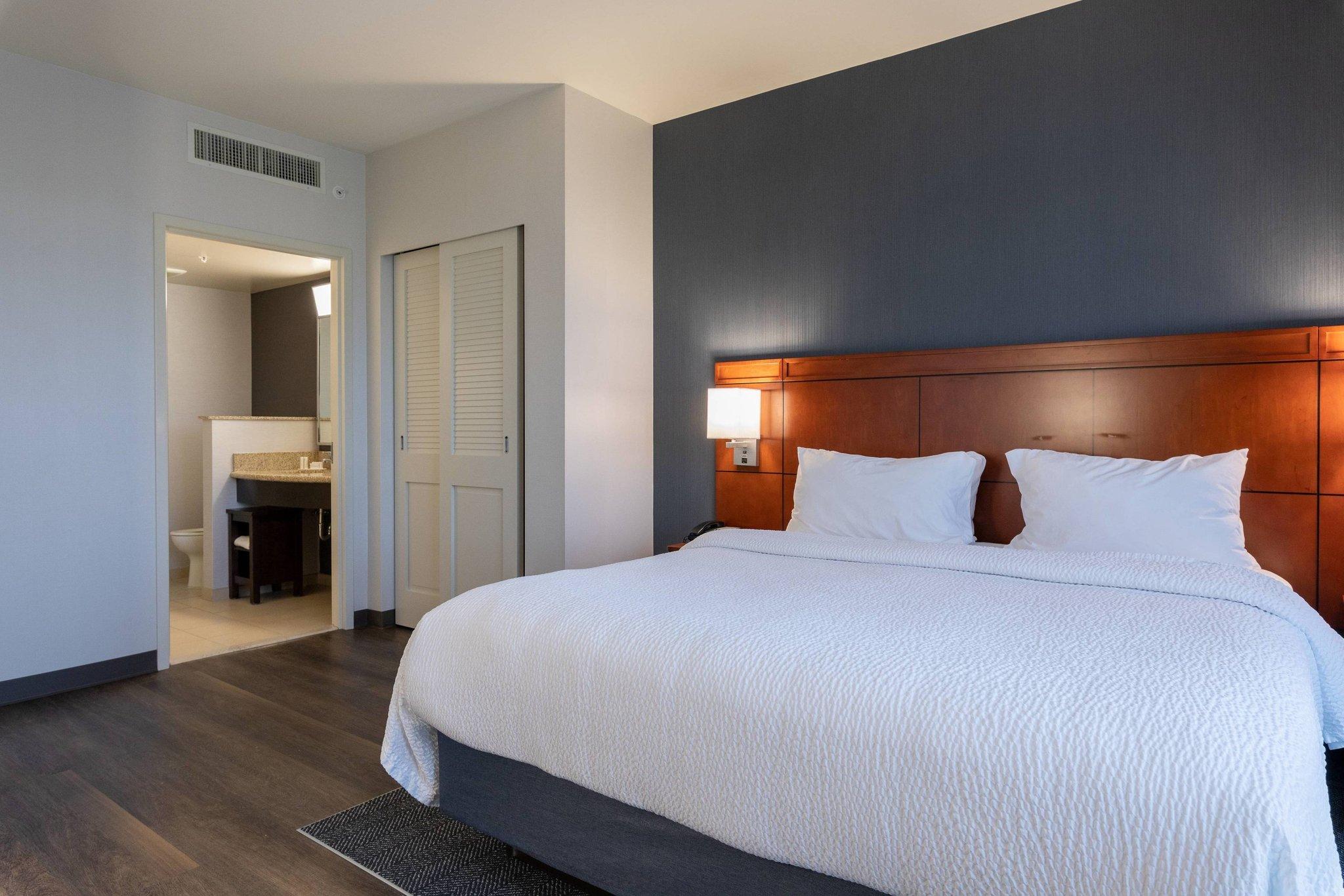 Courtyard by Marriott Cincinnati Midtown/Rookwood 写真