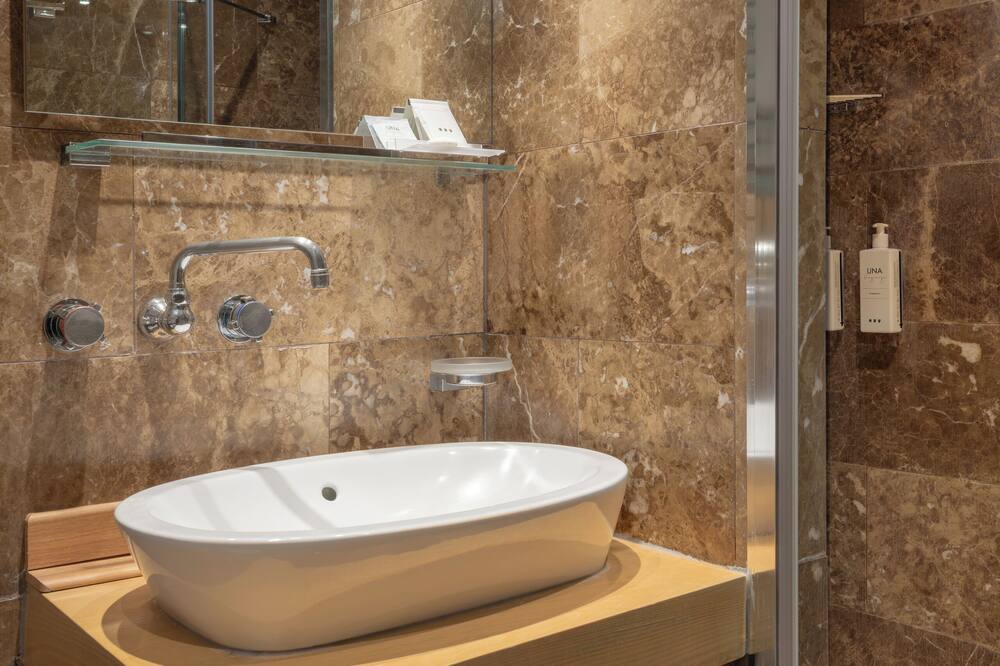 ウナ ホテルズ ナポリ 写真