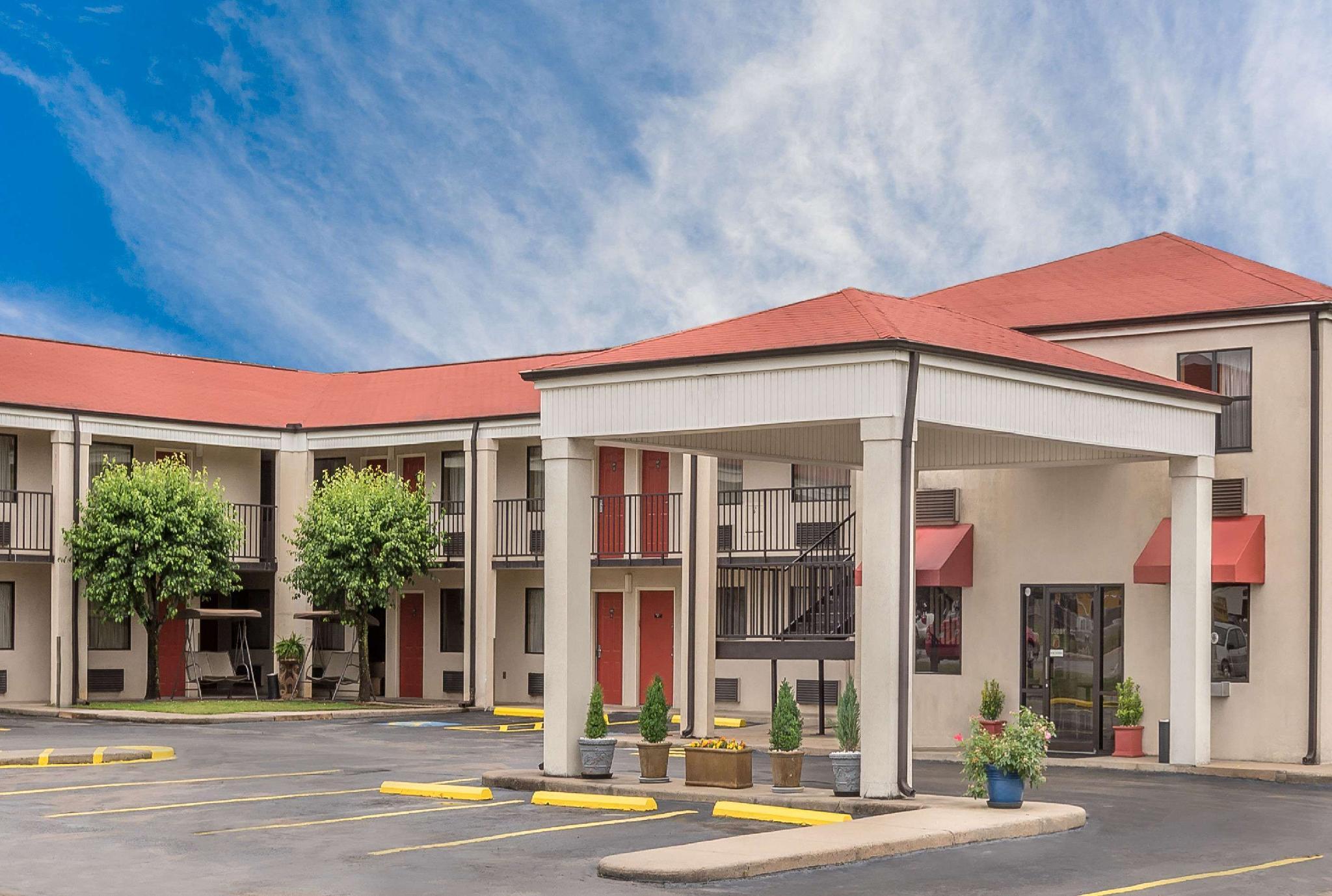 スーパー 8 バイ ウィンダム ブライアント リトル ロック エリア 写真