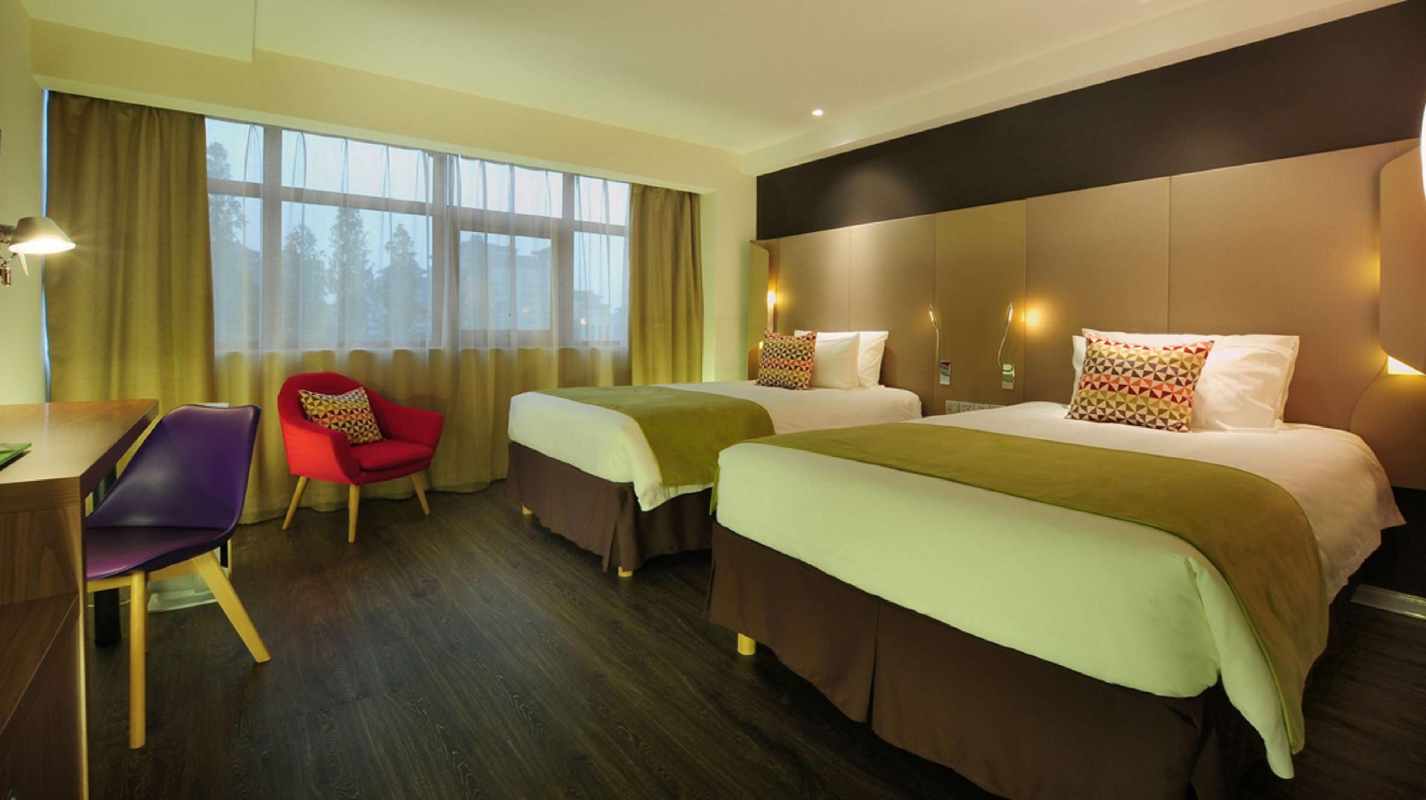 カンパニル ホテル 西安 ベル タワー 回民街 地下鉄駅 写真