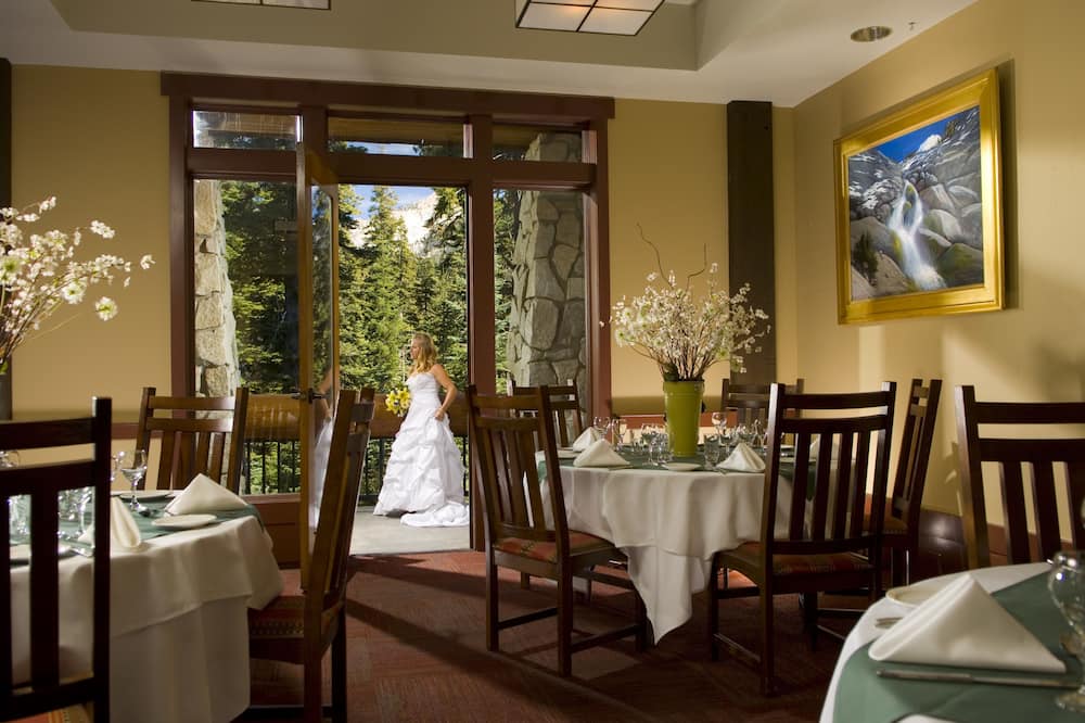 ウクサチ ロッジ 写真