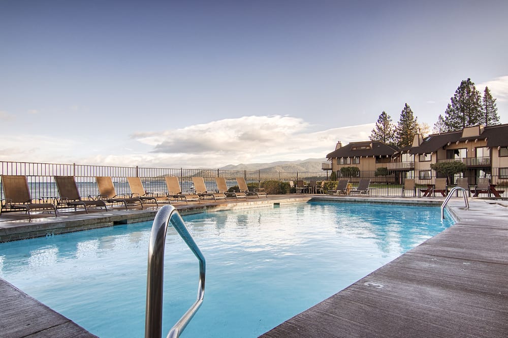 Tahoe Lakeshore Lodge & Spa 写真