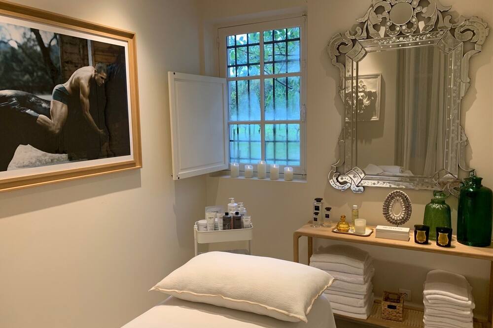 ボーマノアール スモール ラグジュアリー ブティック ホテル 写真