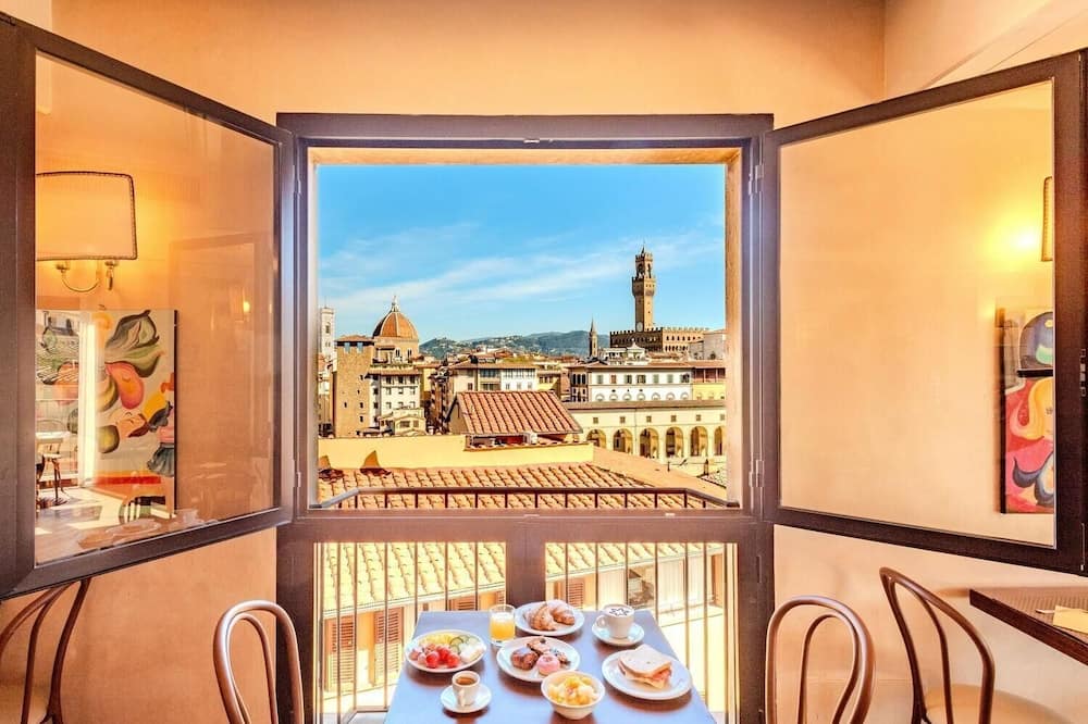 ホテル ピッティ パレス アル ポンテ ヴェッキオ 写真