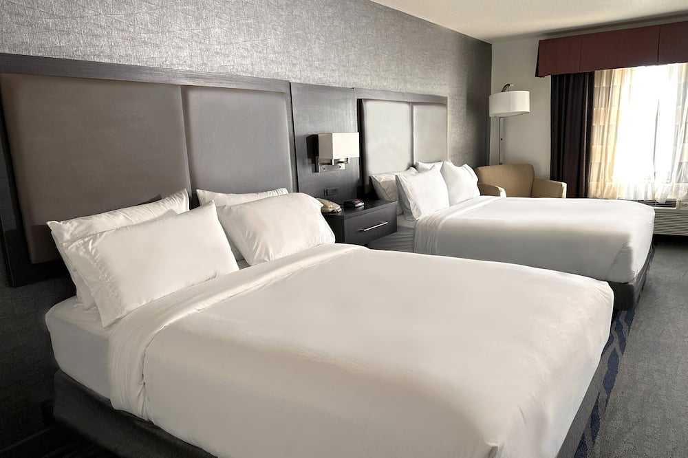 ホリデイ イン エクスプレス ホテル & スイーツ バーストウ アウトレット センター by IHG 写真