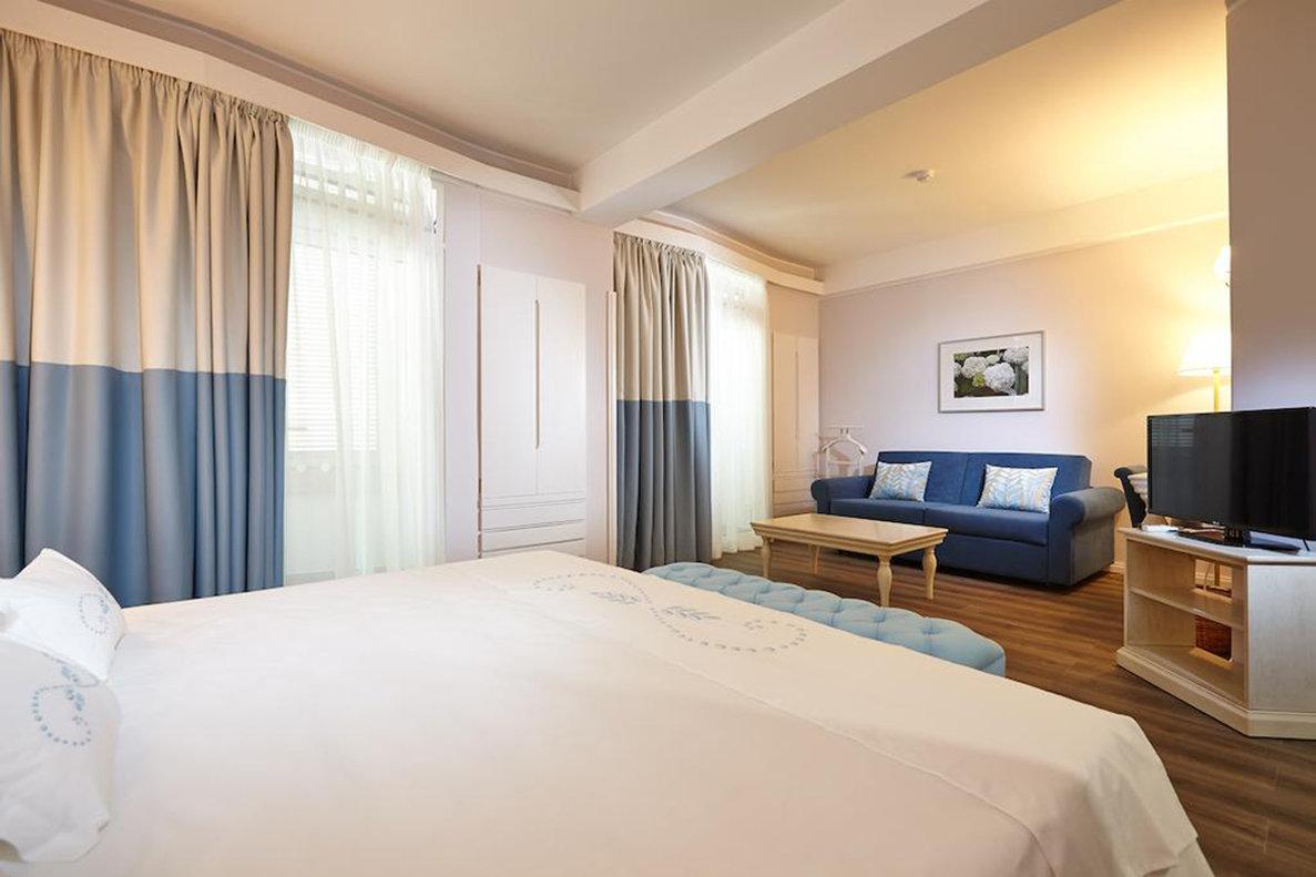 ホテル マデイラ 写真