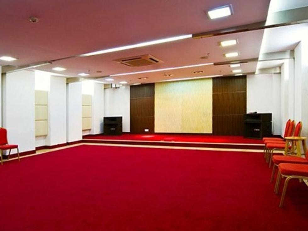 フレンドシップ ホテル 写真