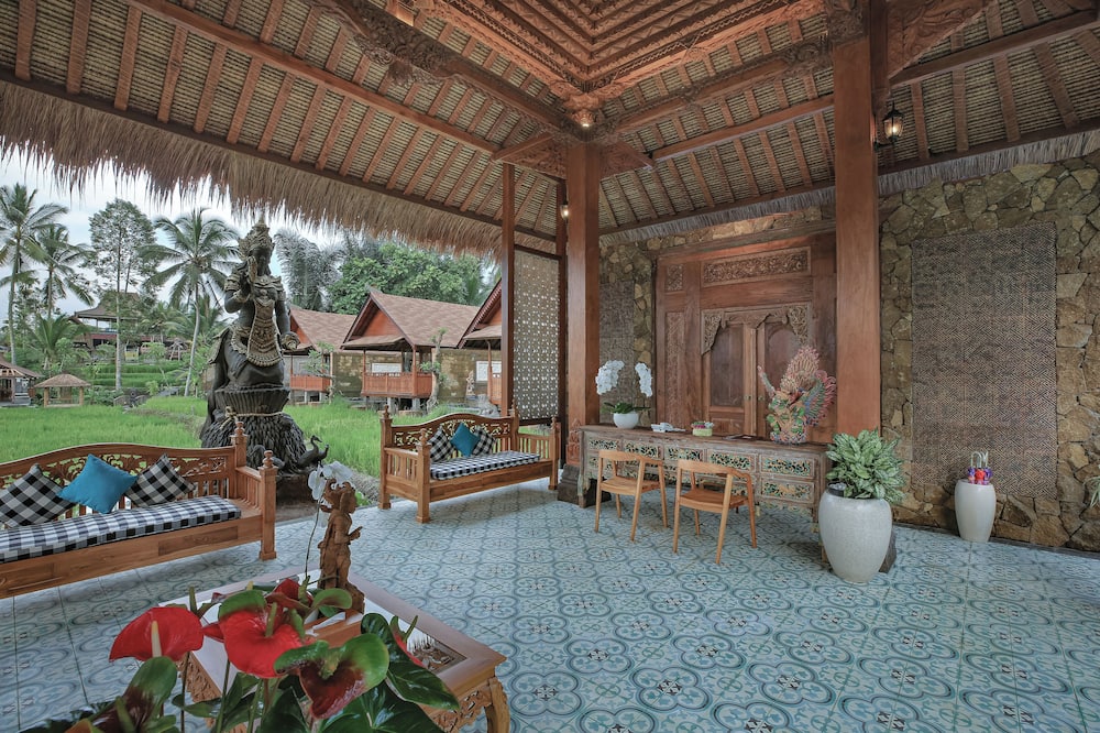 ラワニ リゾート 写真