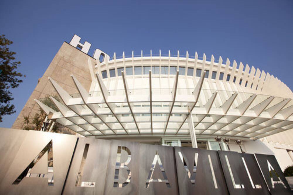 アルバヴィラ ホテル & コー 写真