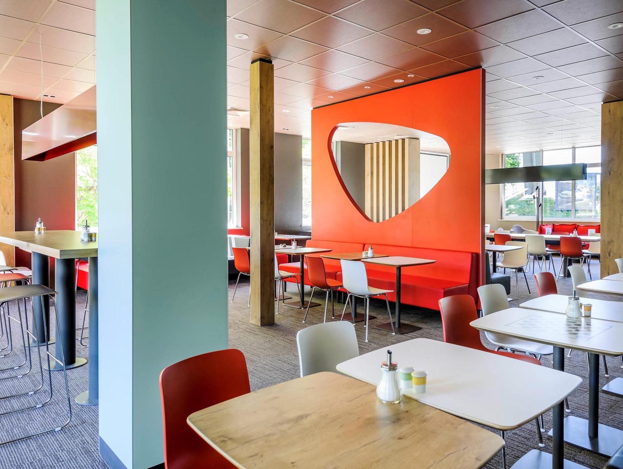 イビス アウクスブルク ケーニヒスプラッツ 写真