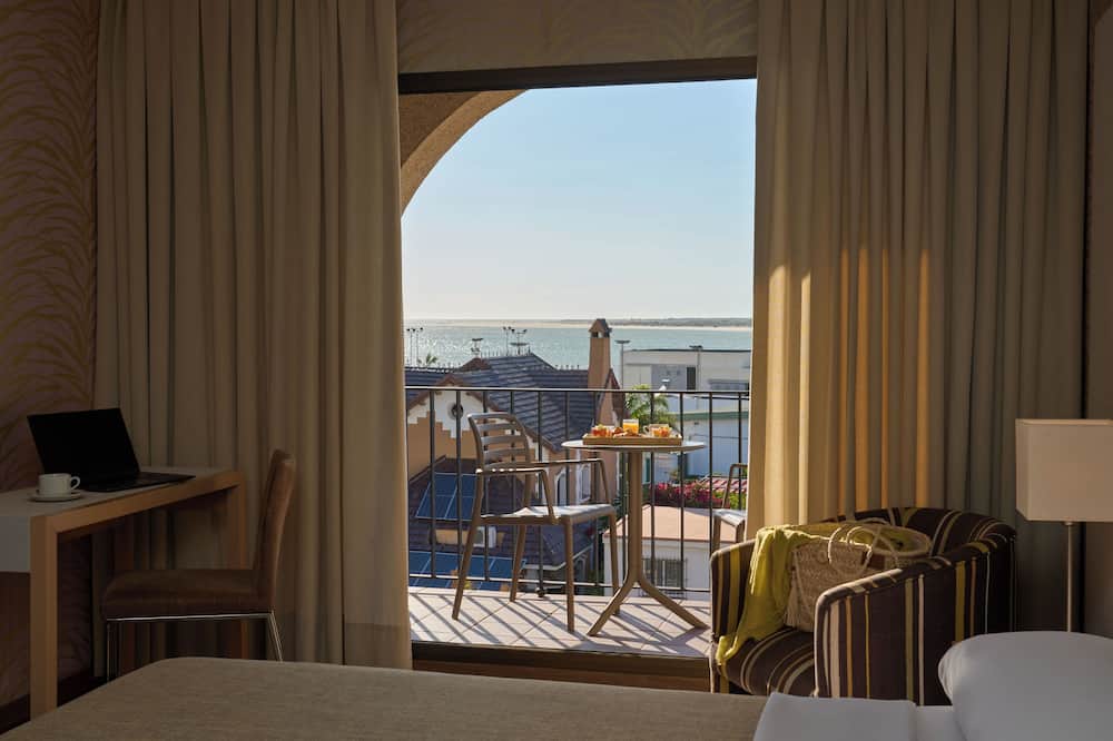 Macia Donana. 写真