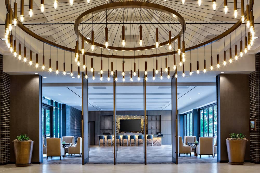 ヒューストン シティプレイス マリオット アット スプリングウッズ ビレッジ 写真