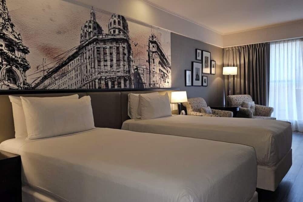 ダブルツリー バイ ヒルトン ブエノスアイレス 写真