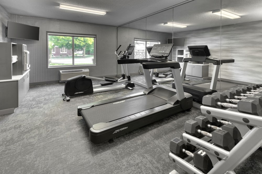 フェアフィールド イン アンド スイーツ バイ マリオット フランケンムス 写真