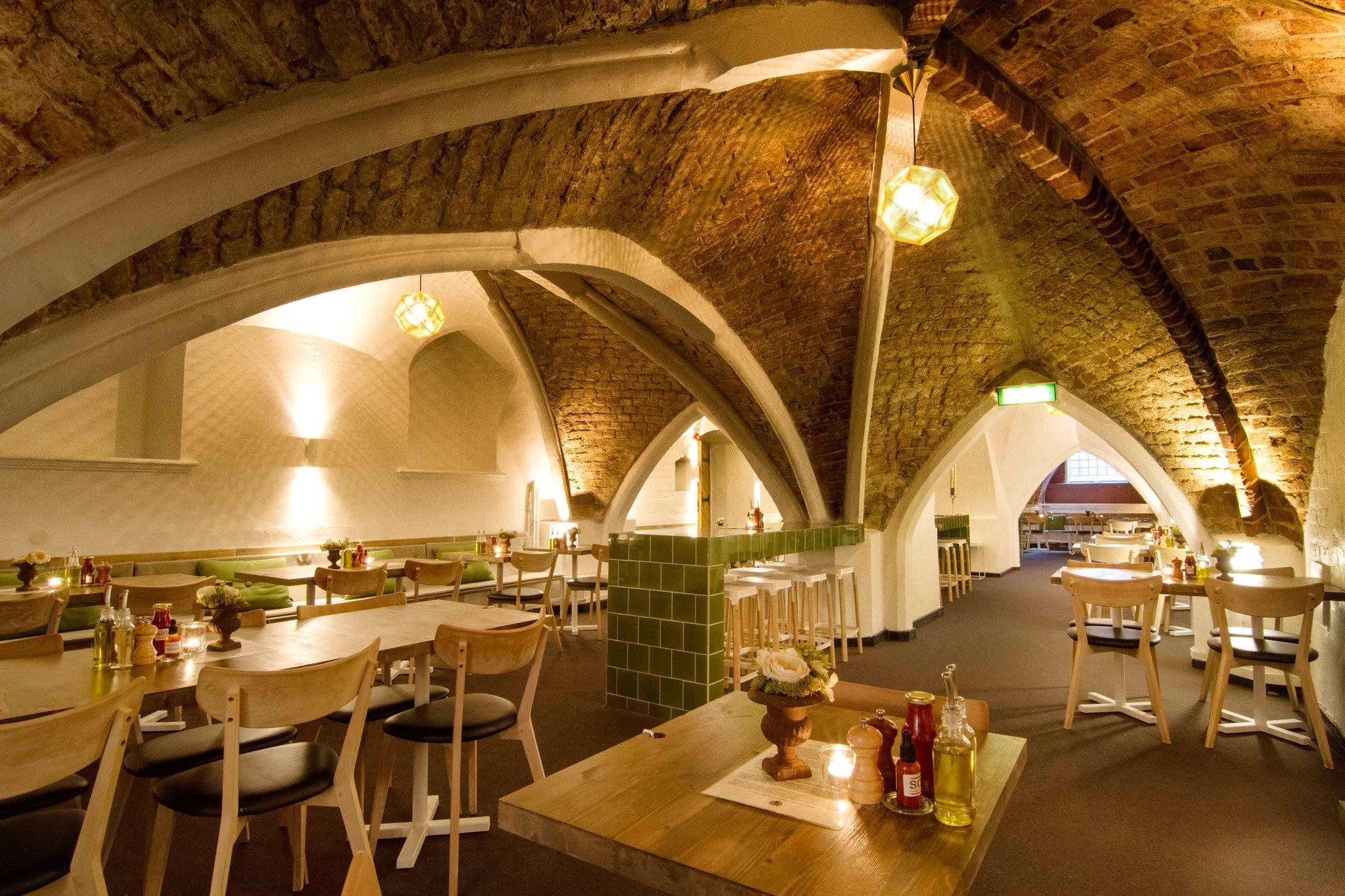 メイフェア ホテル トゥンネル 写真