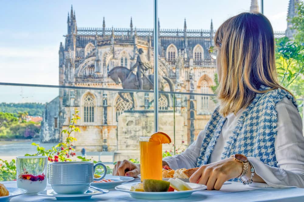 ホテル ド メストレ アフォンソ ドミンゲス 写真
