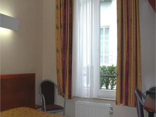 ホテル ラ レジャンドゥ 写真