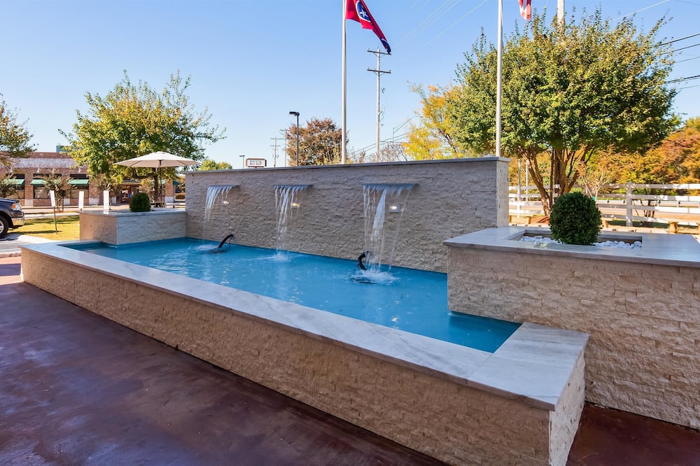 Best Western Plus Galleria Inn & Suites 写真