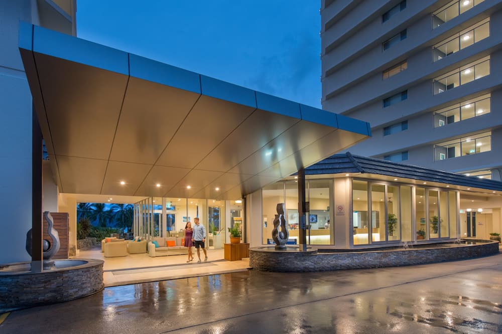 ウィットサンデー アパートメンツ 写真