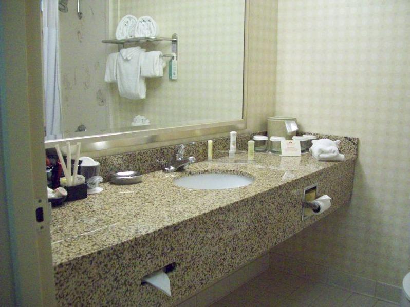 クオリティ ホテル カンファレンス センター シンシナティ ブルー アッシュ 写真