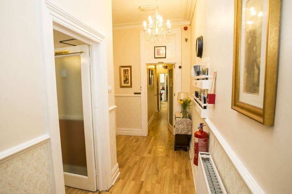 ザ パラソル ウェストン 写真