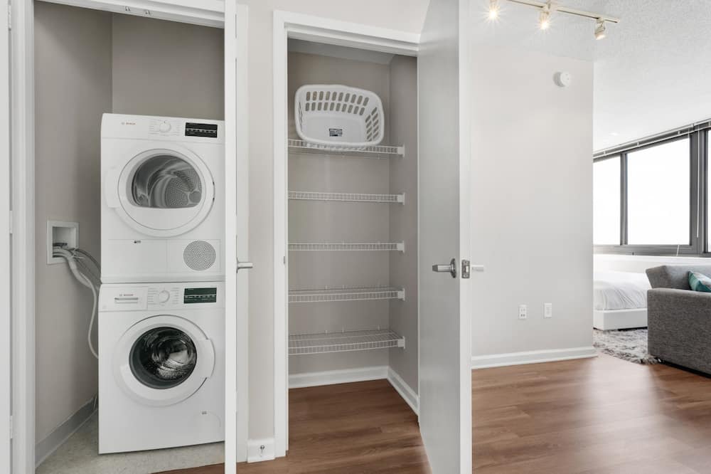 グローバル ラグジュアリー スイーツ アット メトロポリタン 写真