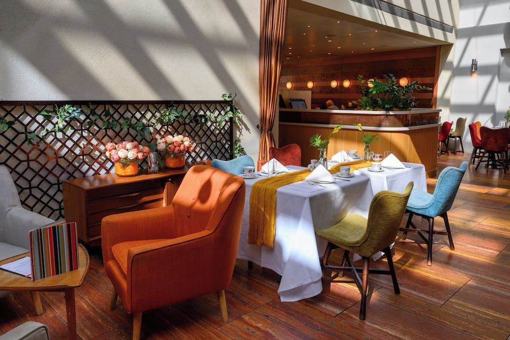 ホテル デ ブレット 写真