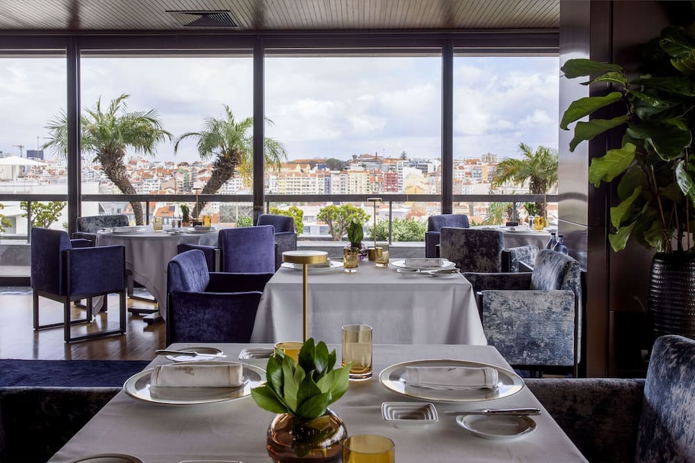 アルティス グランド ホテル ラグジュアリー コレクション ホテルズ 写真