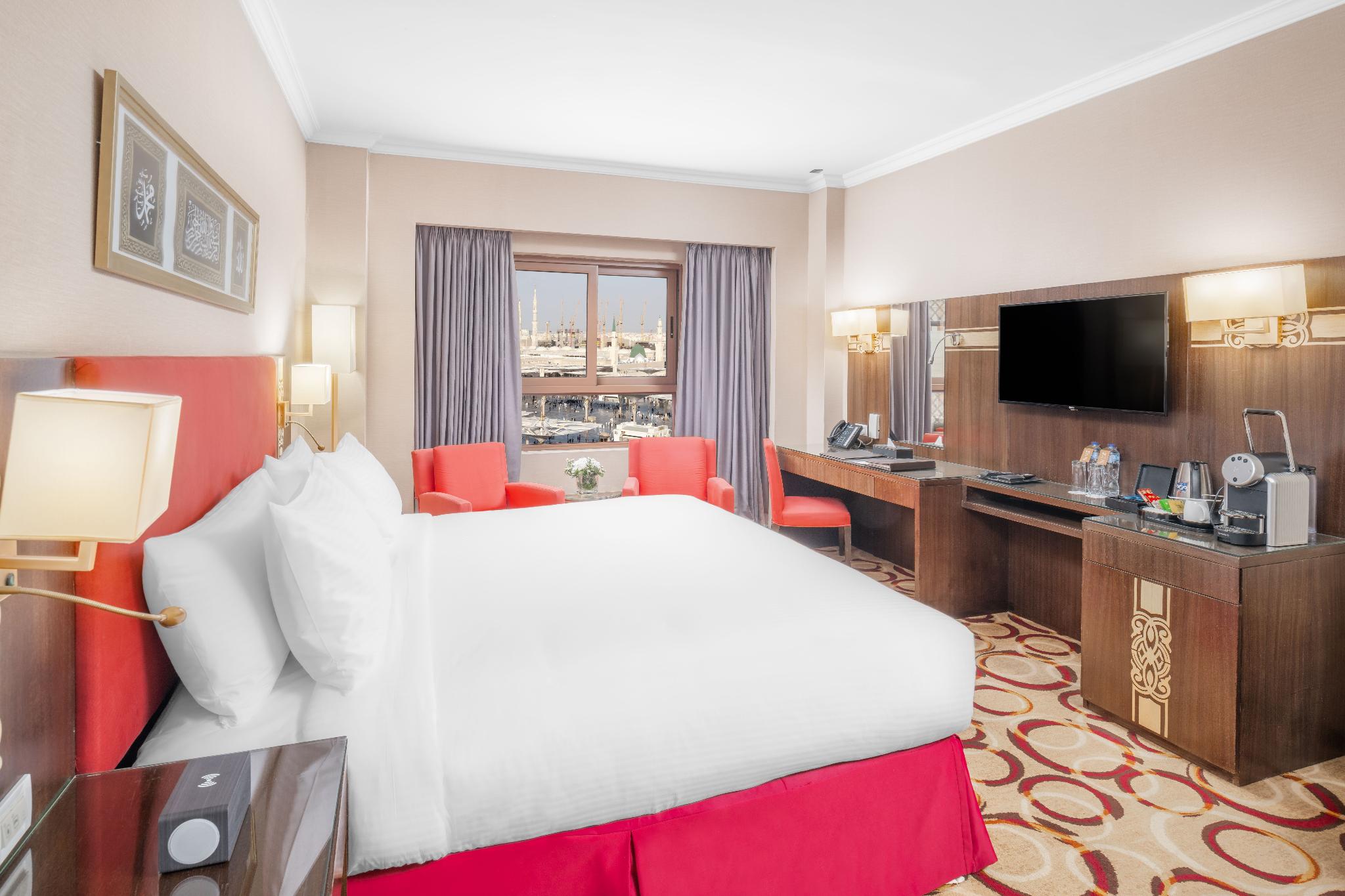 Millennium Taiba Hotel 写真