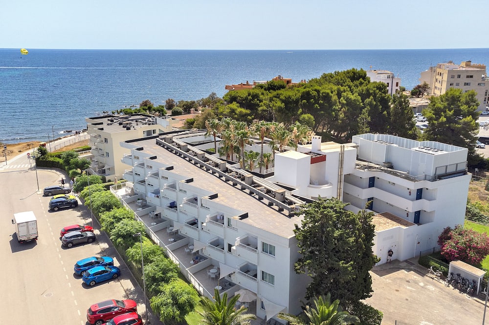 ヒポテルス アパルタメントス カラ ボナ 写真