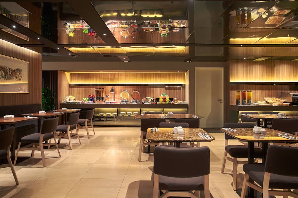 パン パシフィック サービススイート ビーチ ロード シンガポール 写真