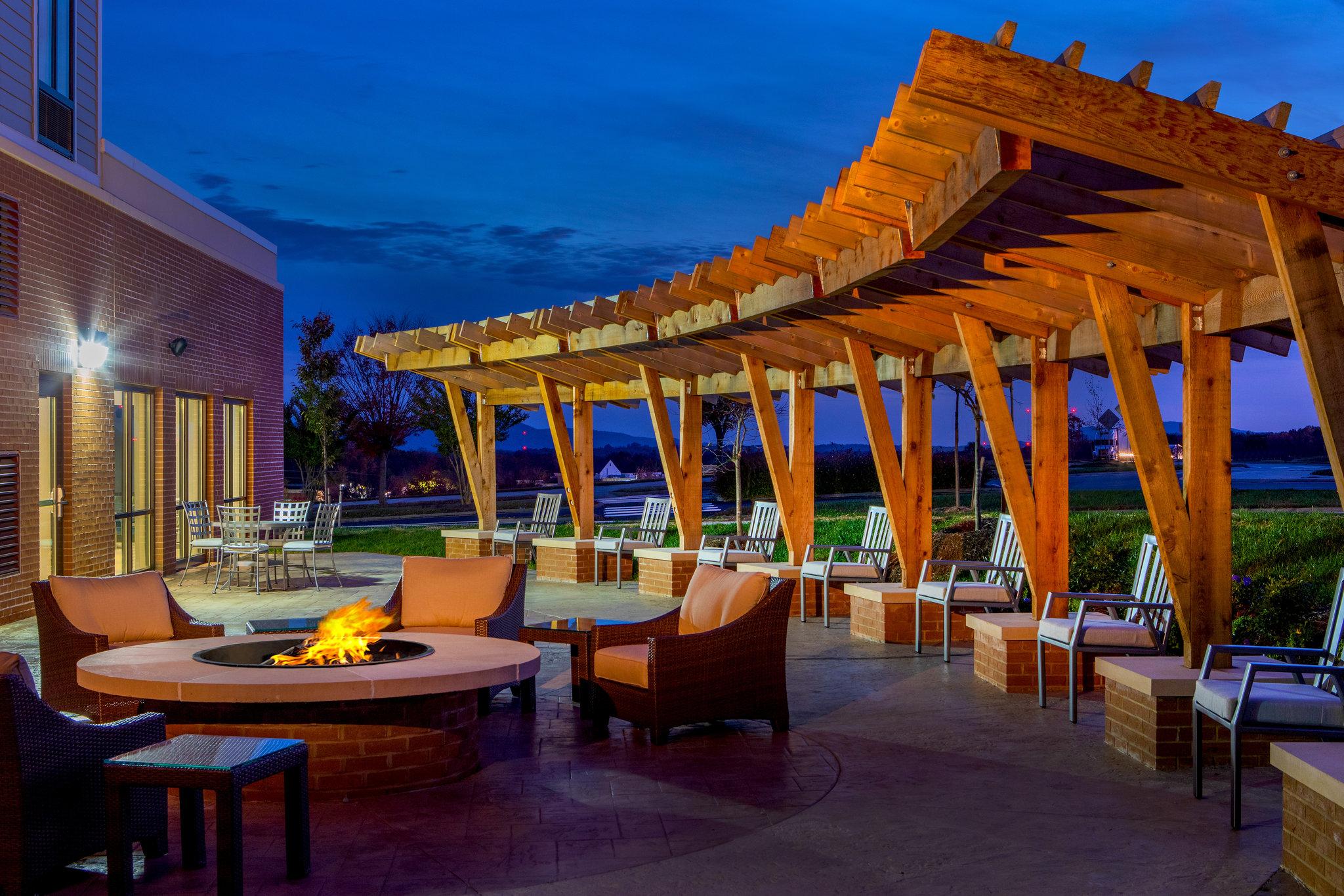 Staybridge Suites Charlottesville Airport By IHG 写真