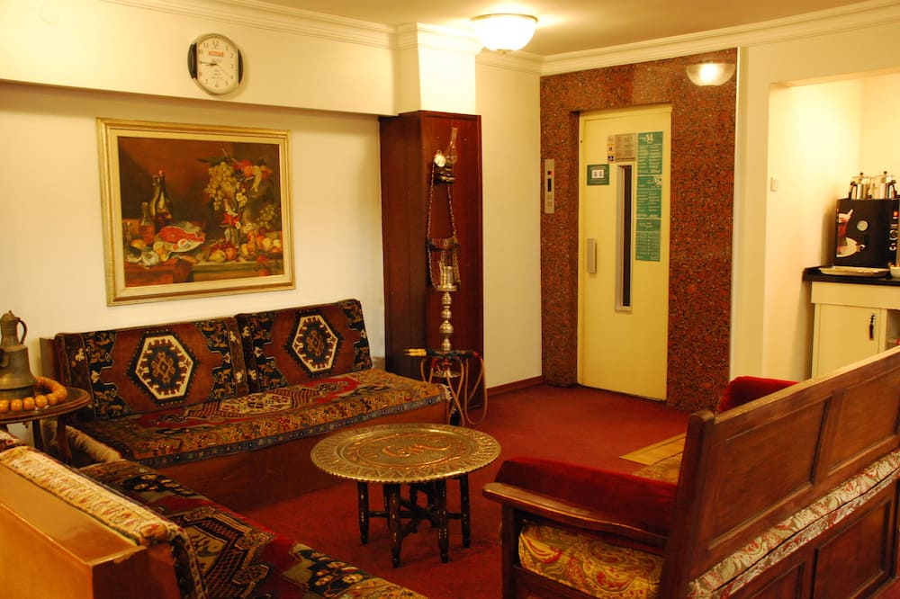 ホテル ミタット 写真