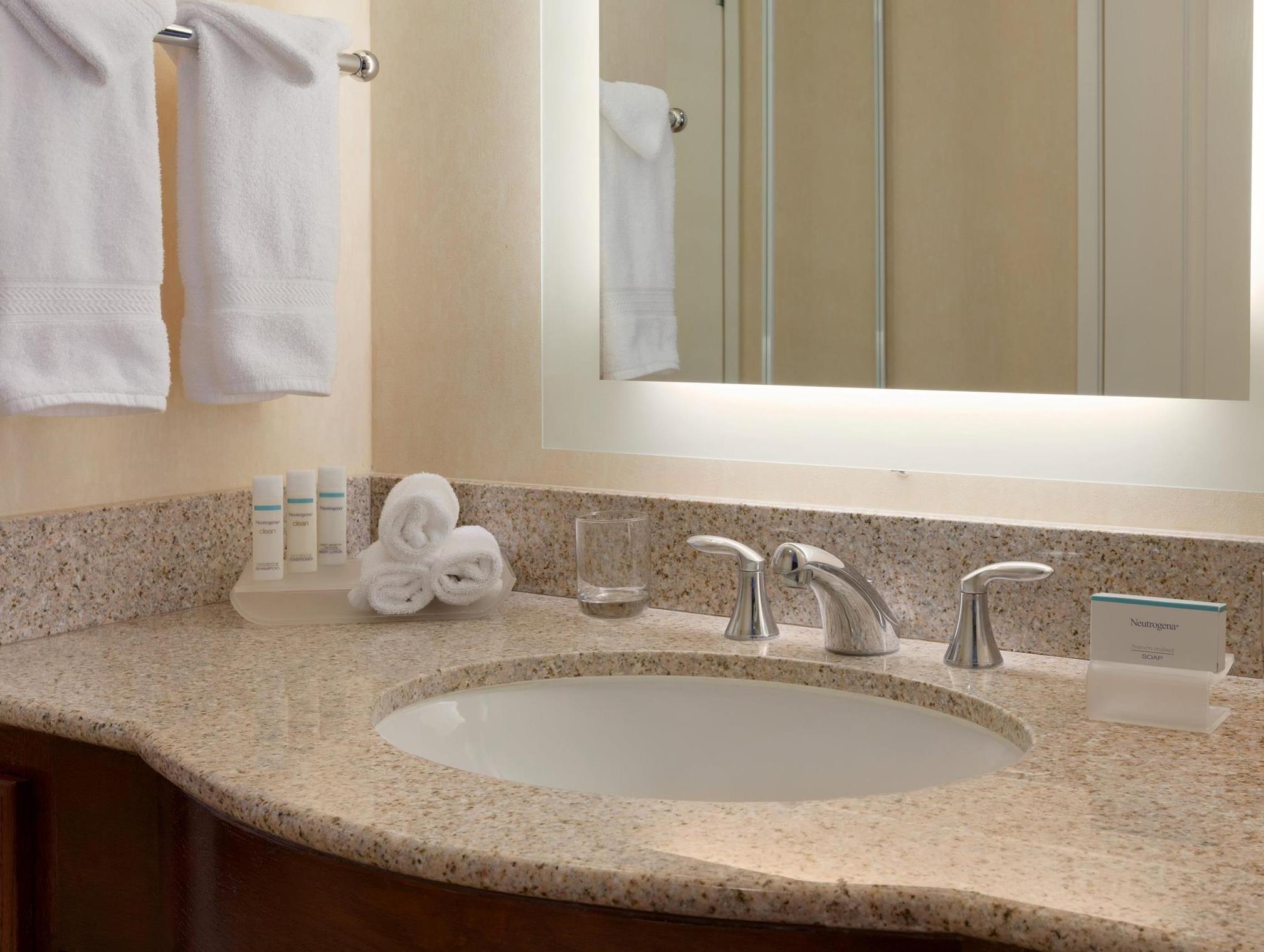 ホームウッドスイーツバイヒルトンラキンタ 写真