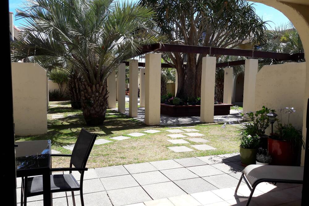 オネタンギ ビーチ アパートメンツ 写真